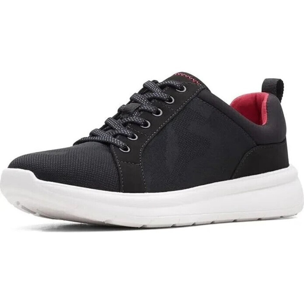 Clarks Women's‎ Ezera Lace Sneaker Black Camo NEW Size 6.5 N